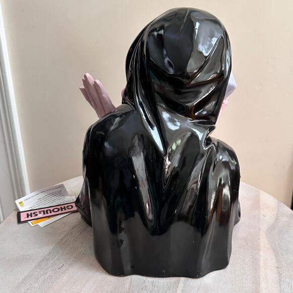 Ghoulish Ghost Face Scream Girl Phone Light Up Halloween Decor NWT Viral 2025 - Picture 5 of 12